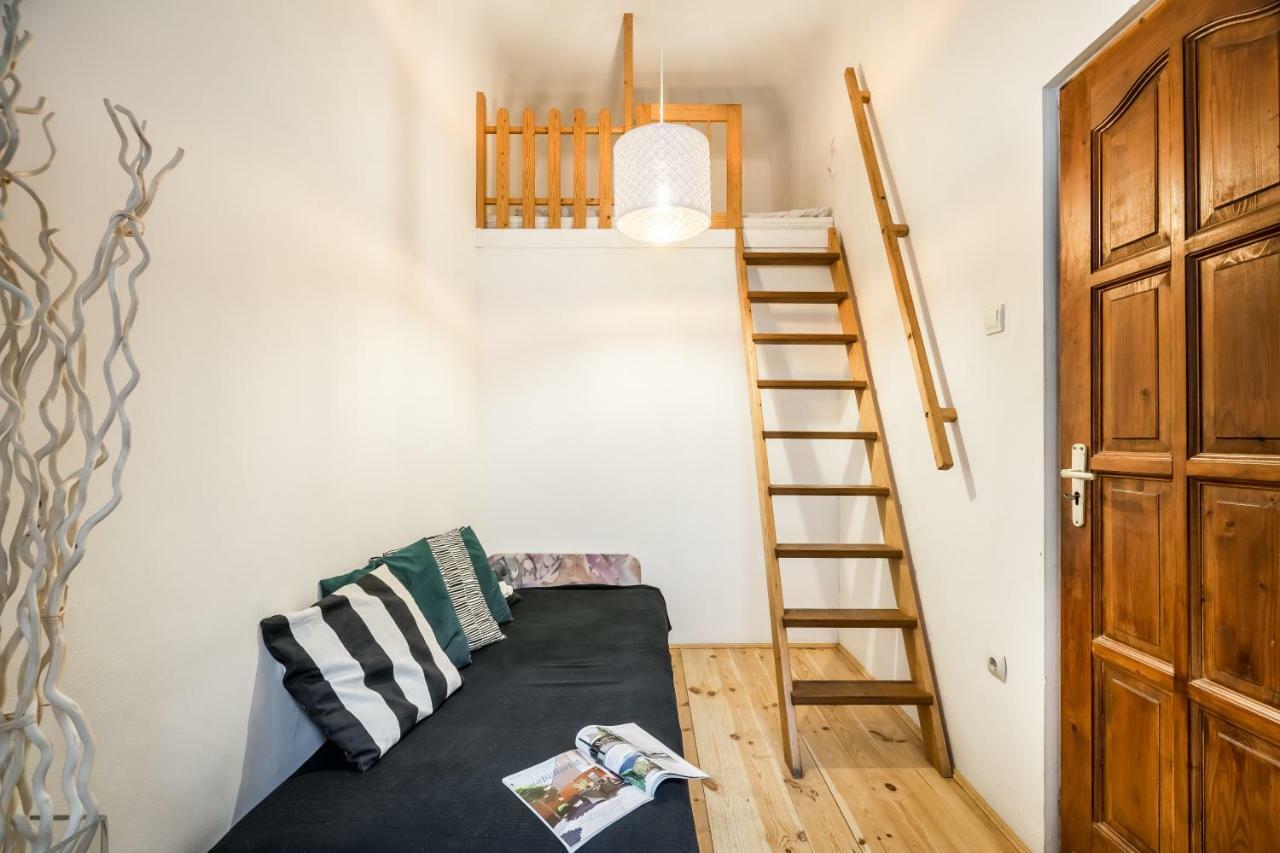 Bpr Bright Sapphire Apartment Budapest Luaran gambar